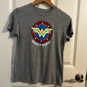 Wonder Woman Gray T-Shirt
